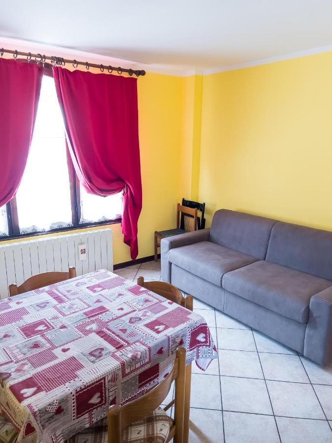 Aparthotel El Rocol à Vezza dʼOglio Extérieur photo