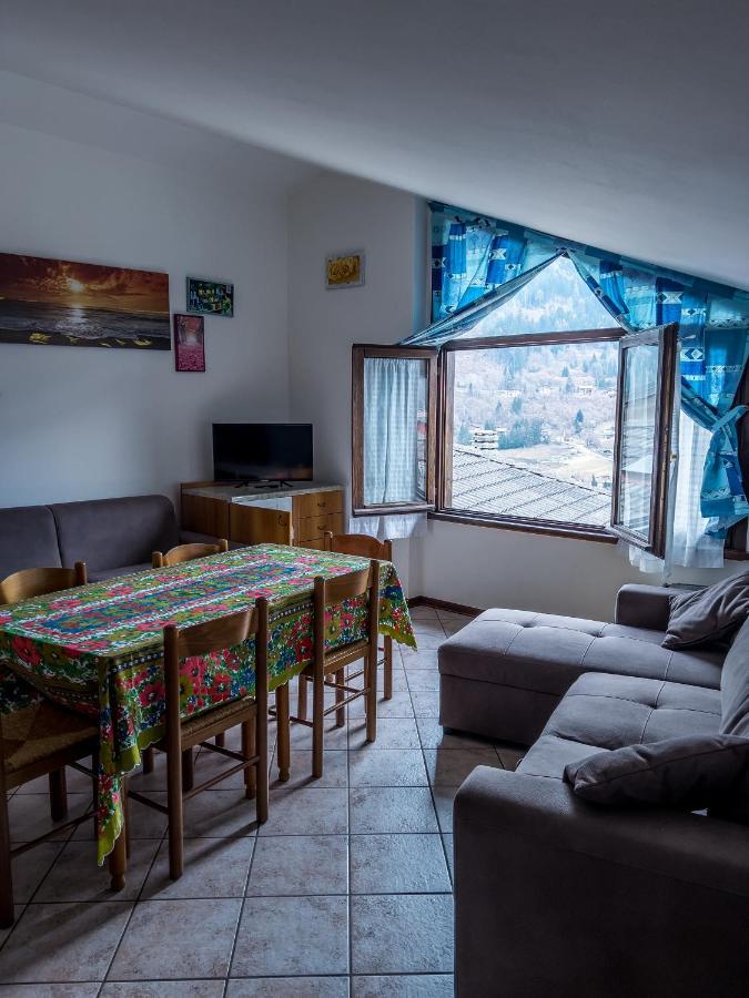 Aparthotel El Rocol à Vezza dʼOglio Extérieur photo