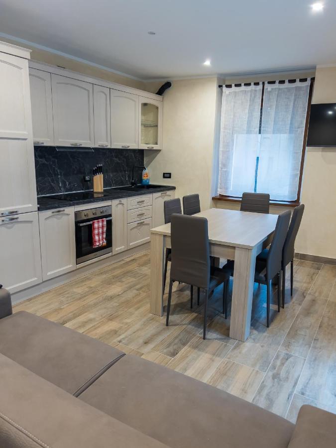 Aparthotel El Rocol à Vezza dʼOglio Extérieur photo