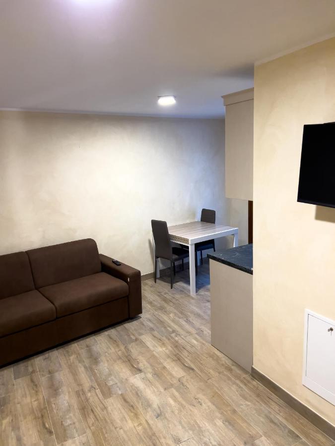 Aparthotel El Rocol à Vezza dʼOglio Extérieur photo