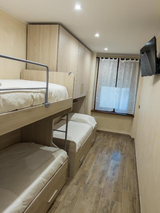 Aparthotel El Rocol à Vezza dʼOglio Extérieur photo