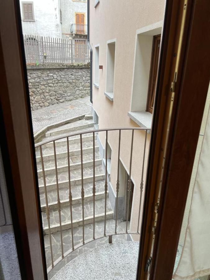 Aparthotel El Rocol à Vezza dʼOglio Extérieur photo
